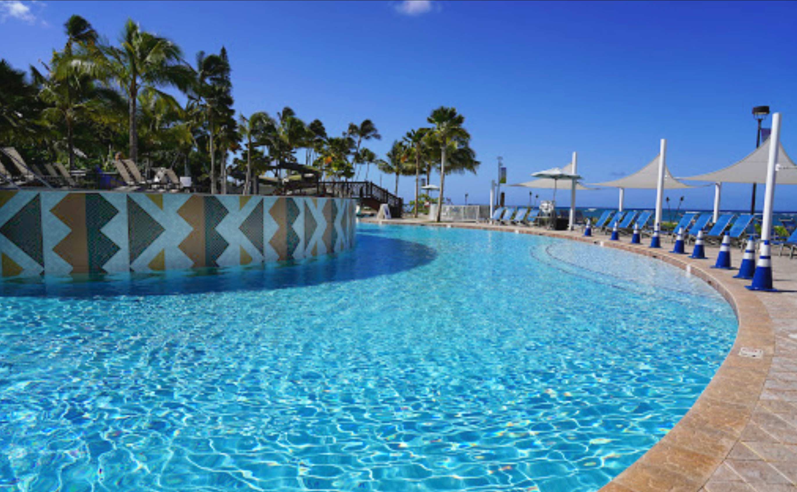 Hospitaltiy and Resort Pool Bend